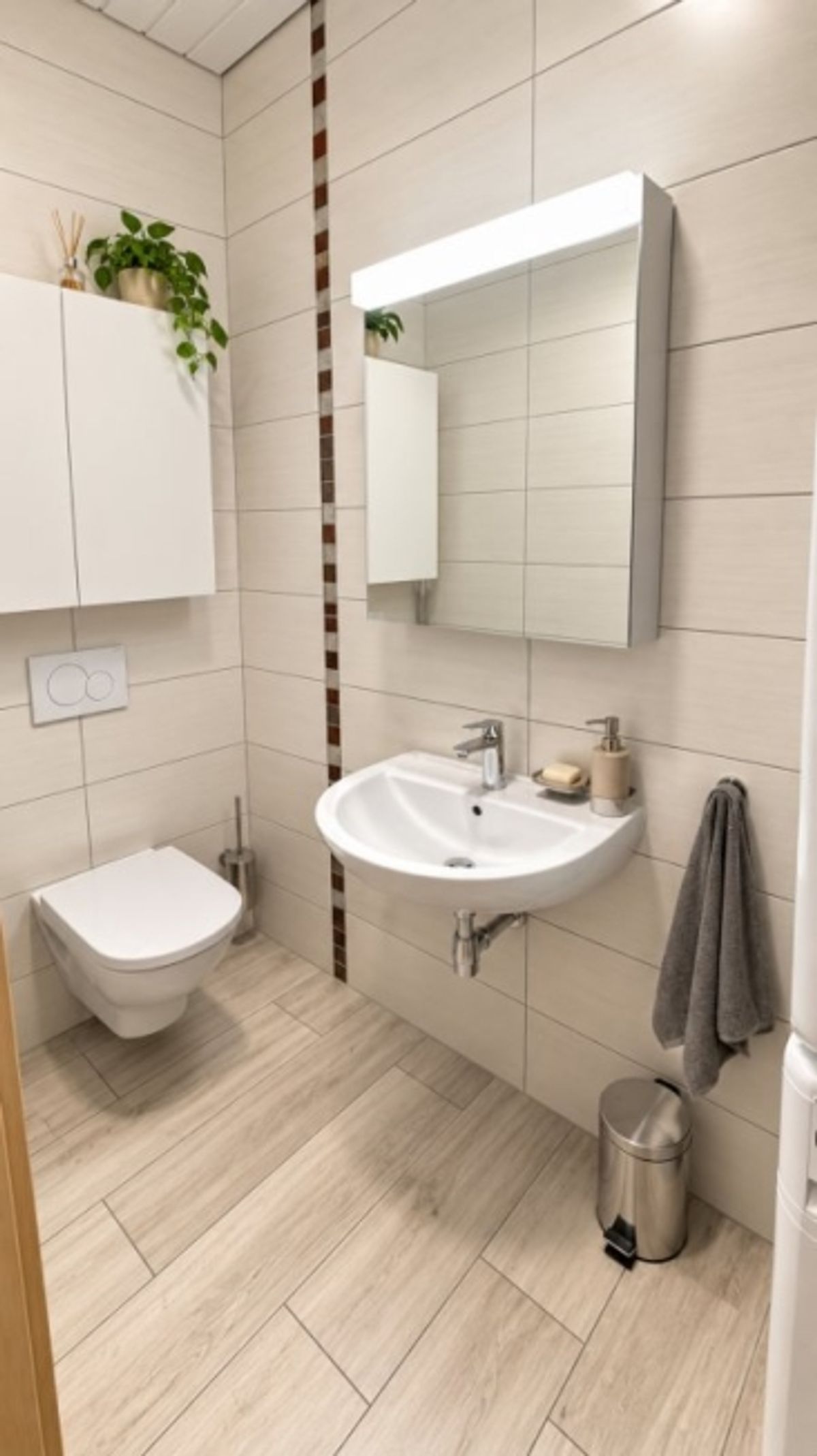 Wunderschöne und geräumige 4,5-Zimmer-Dachwohnung im Zentrum von Orbe - 10