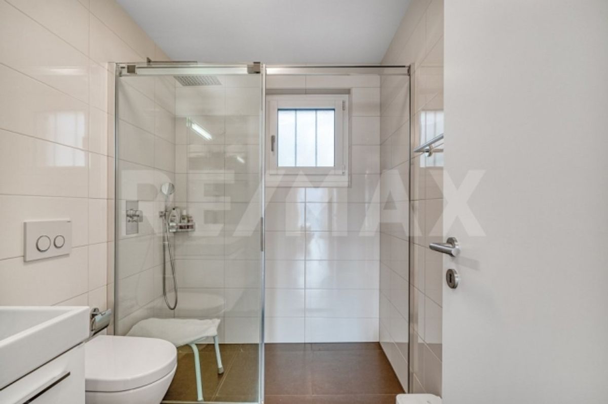 Luxuriöse 5,5-Zimmer-Wohnung von 148 m² mit spektakulärer Aussicht - 7
