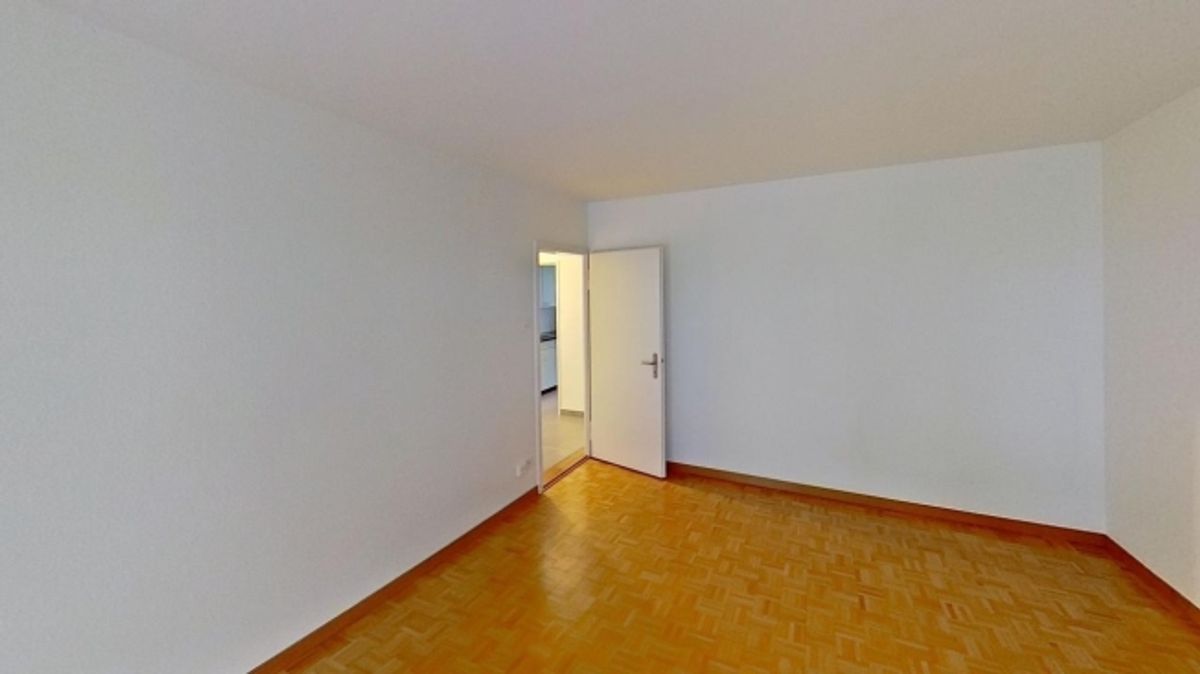 Befristet bis 30.11.2026 Ideale Zwischenlösung  2.5-Zimmerwohnung in Wiedikon - 3
