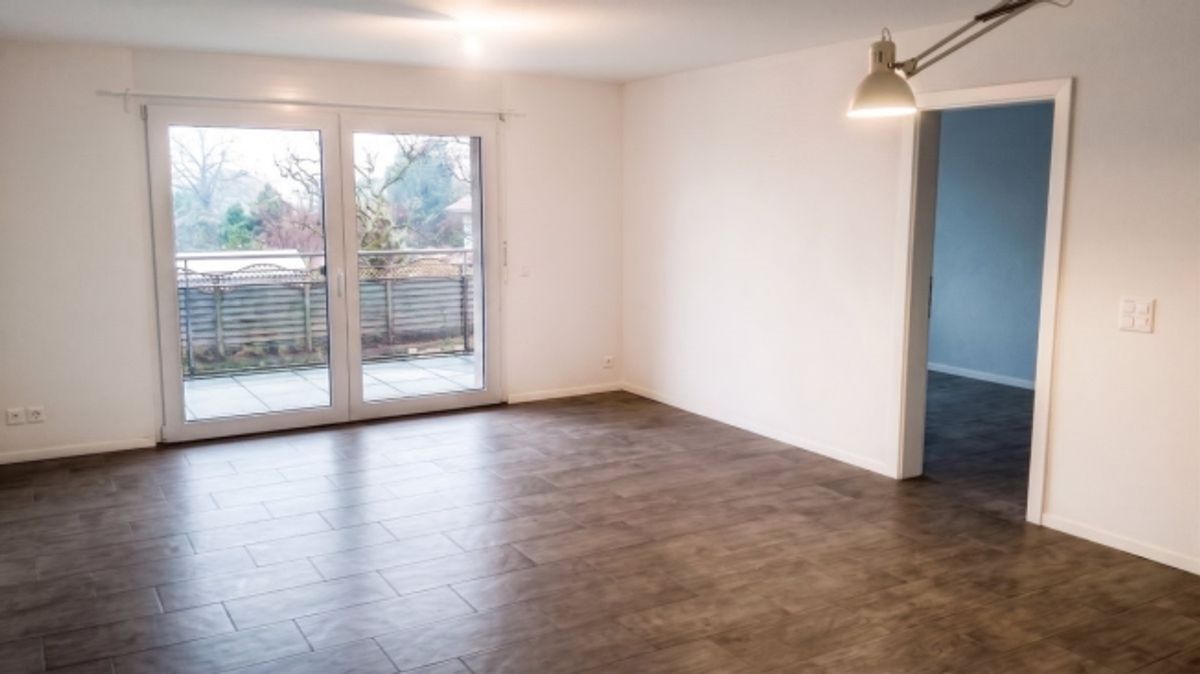 Appartement lumineux de 2,5 pièces avec balcon - 1