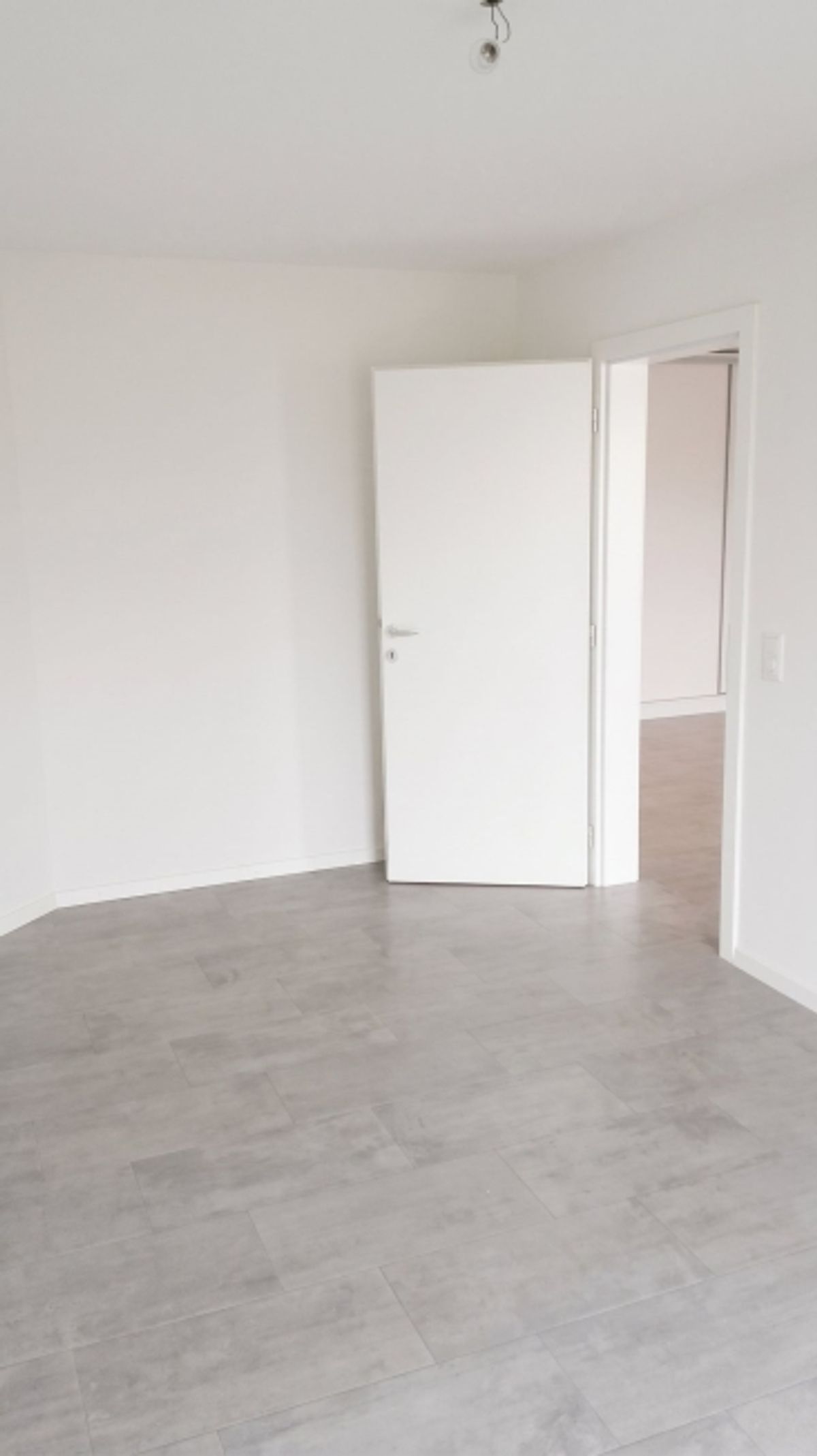 Appartement lumineux de 2,5 pièces avec balcon - 6