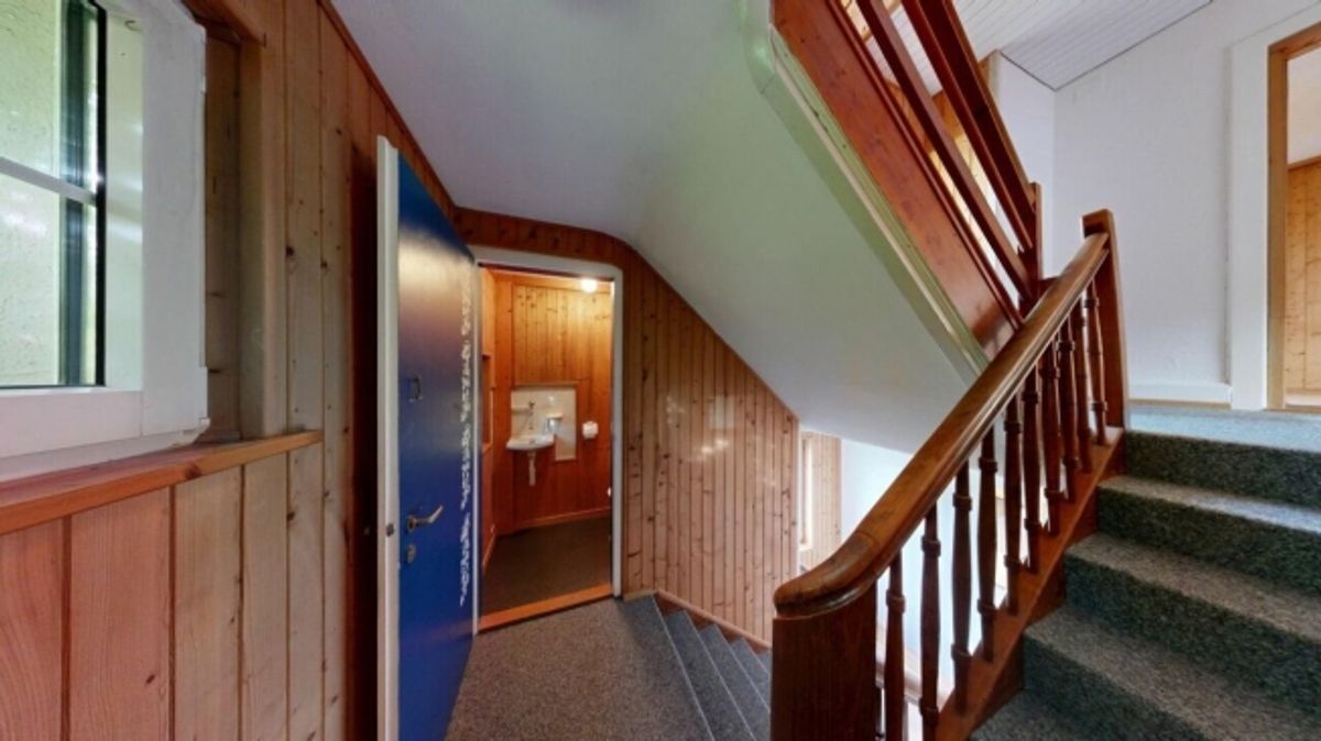 Familienfreundliches 7-Zimmer-Einfamilienhaus mit grosszügigem Umschwung - 9