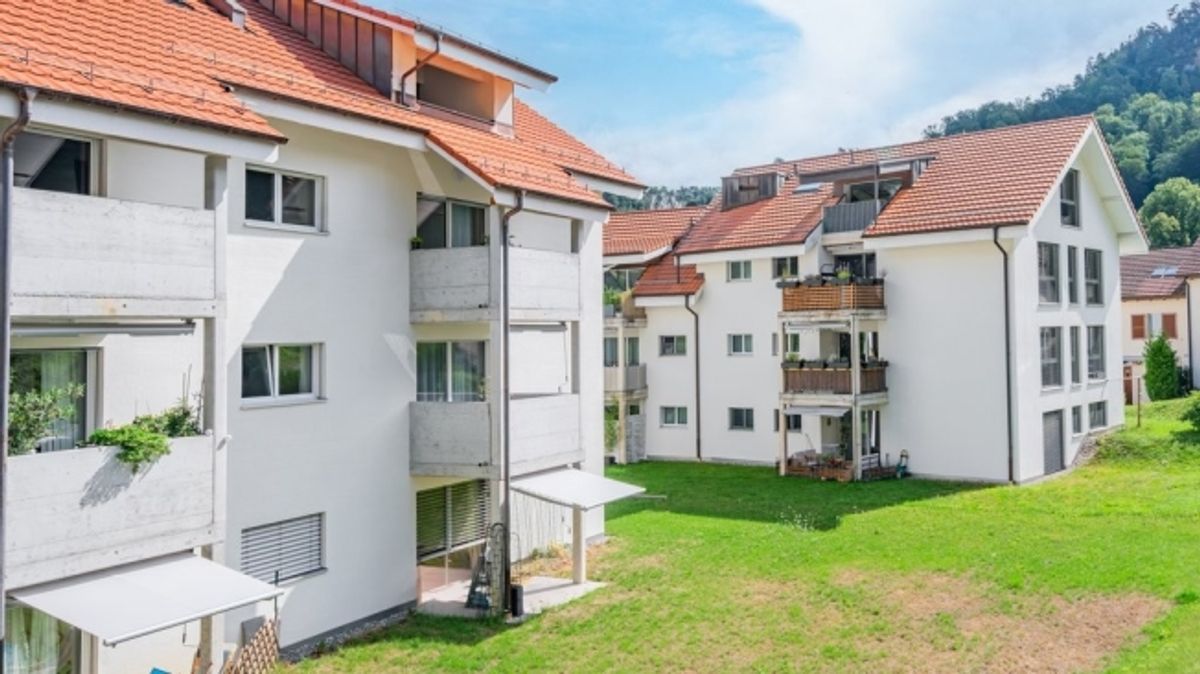CHARMANTE ERDGESCHOSS-WOHNUNG IN WALDENBURG - 0