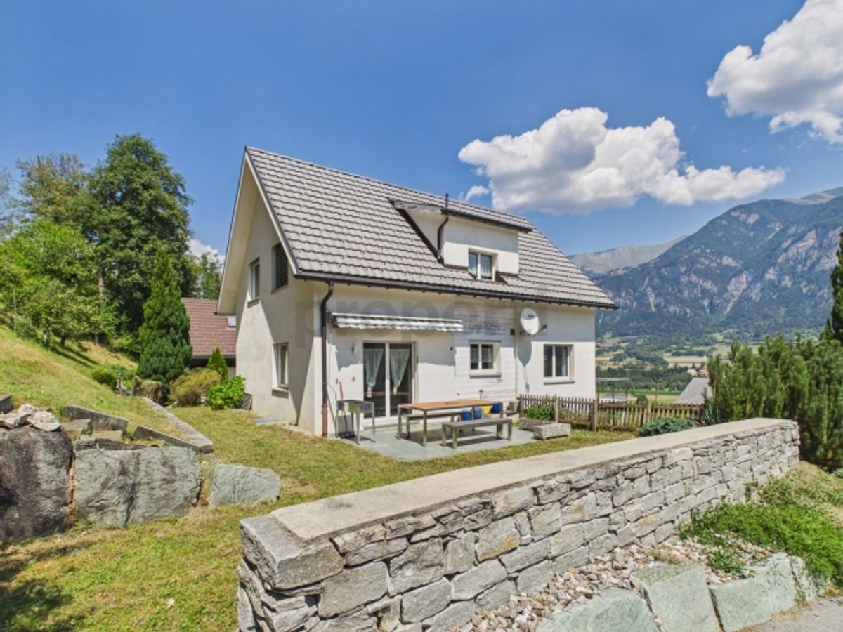 Ihr neues Zuhause mit Terrasse, Garten, Balkon und wunderbarer Aussicht - 0