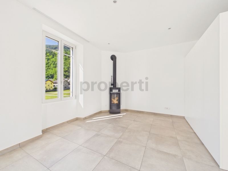 Palazzina a reddito con terreno disponibile edificabile R3 - 1