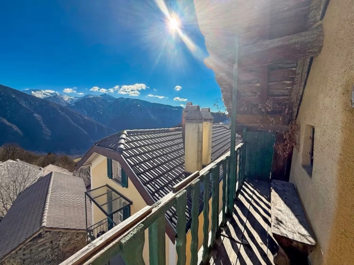 Charmantes Reihenhaus in Santa Maria Calanca mit Panoramablick - 9