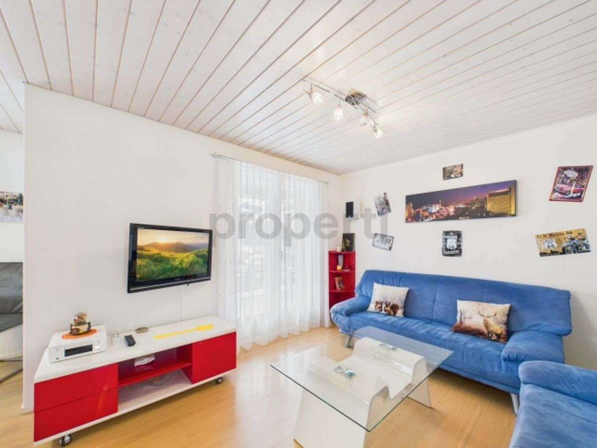 Geräumiges 7-Zimmer-Mehrfamilienhaus im Kurort Oberiberg - 3