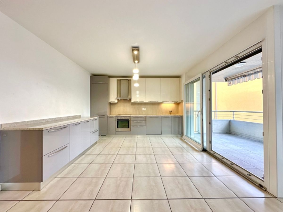 Elegante appartamento 4.5 locali con dotazioni moderne a Castel San Pietro - 1