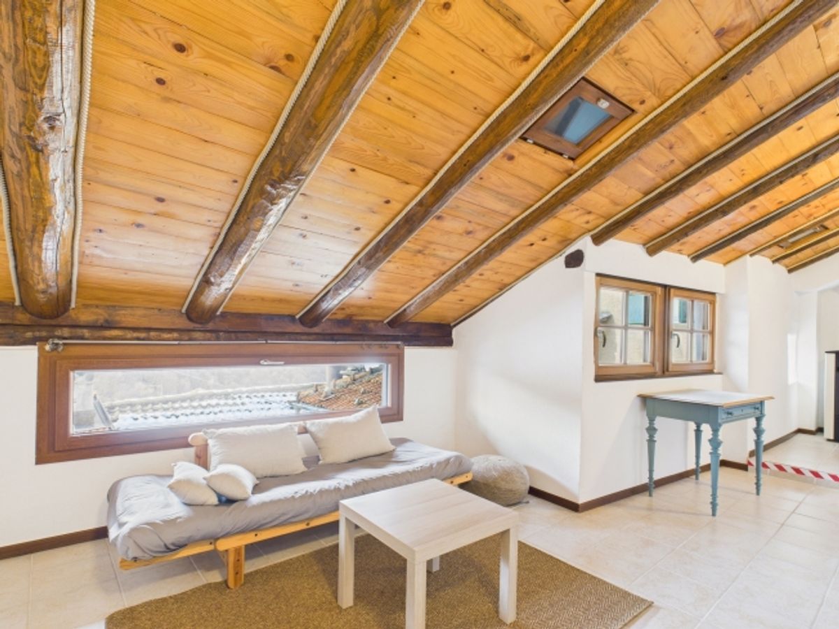 Sogno abitativo a Breggia, TI Moderna casa unifamiliare con 5 stanze - 0