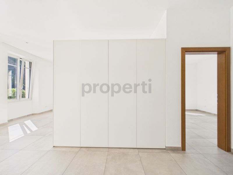Palazzina a reddito con terreno disponibile edificabile R3 - 6