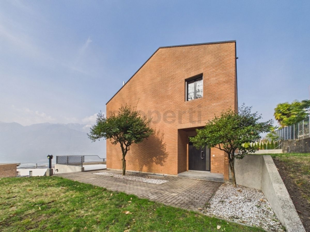 Villa unifamiliare con vista panoramica  SantAntonino - 0