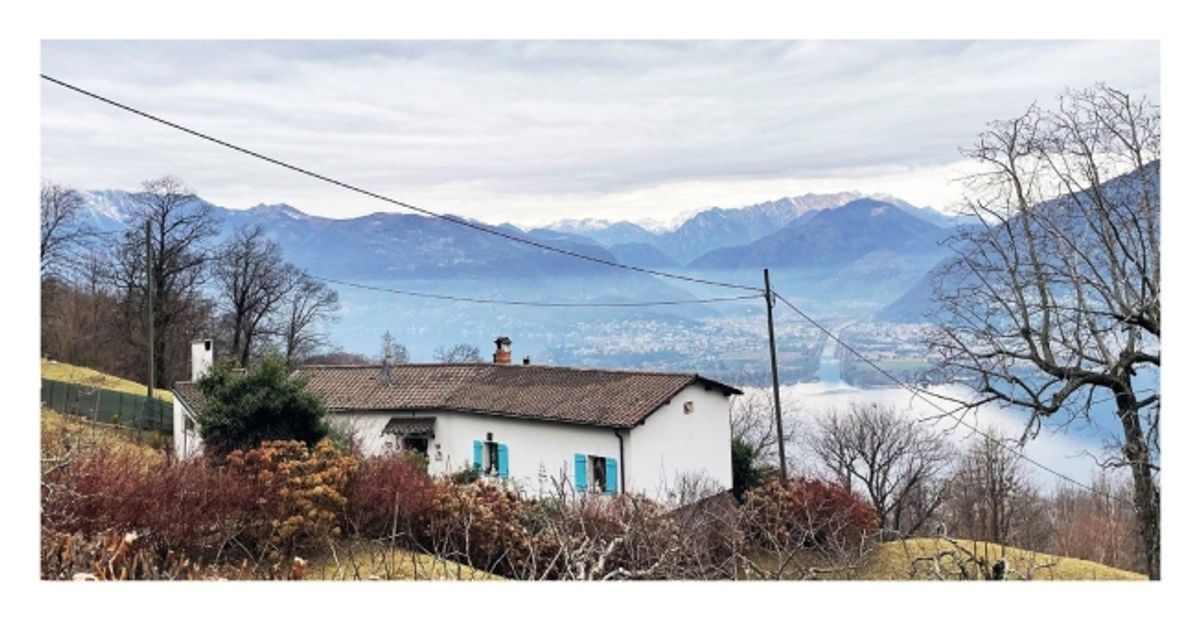 Casa unifamiliare con 4 locali e splendida vista panoramica sul Lago Verbano - 0