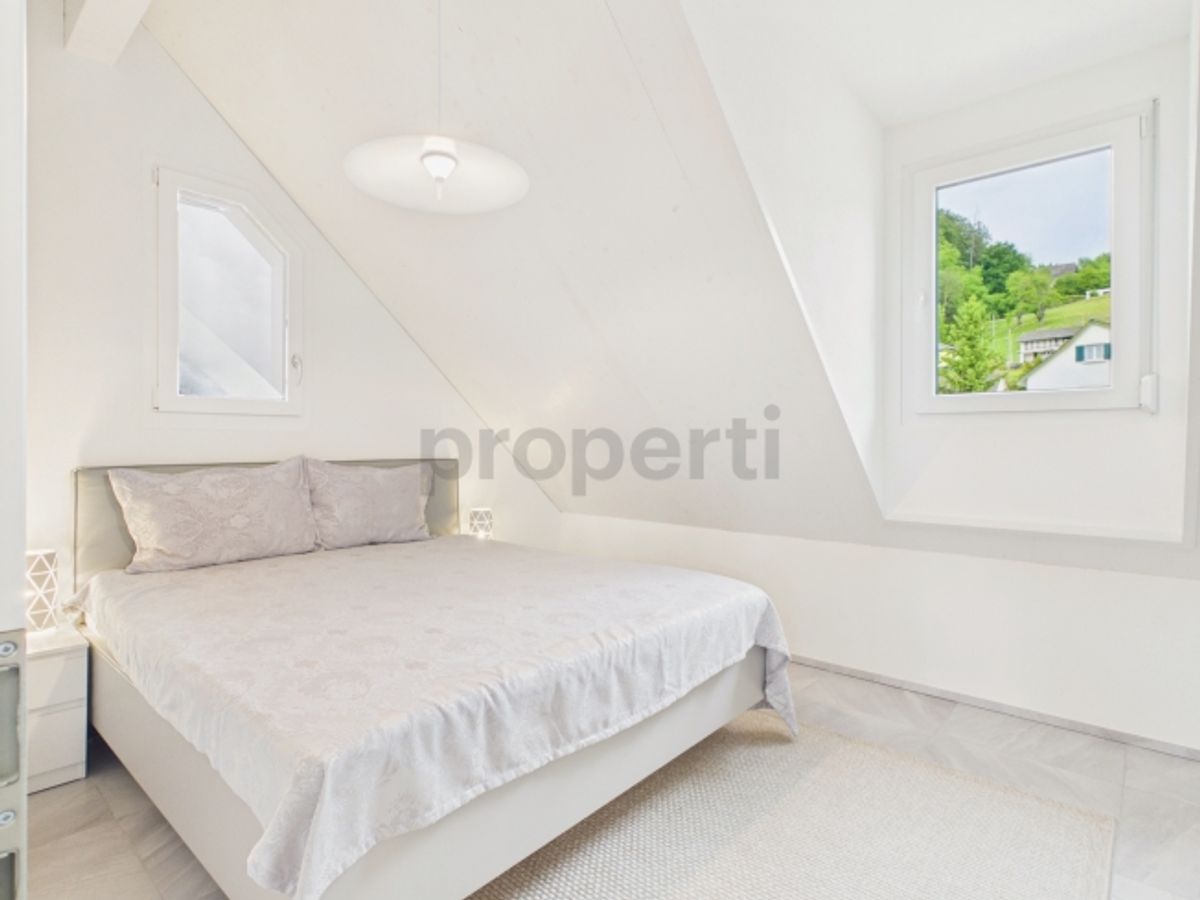 Ankommen, wohlfühlen, zuhause sein  charmante 6.5 Zimmer Maisonette auf zwei Ebenen - 8