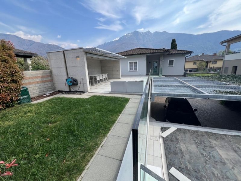 Ampliamento moderno, efficienza energetica all'avanguardia e piscina privata - 11