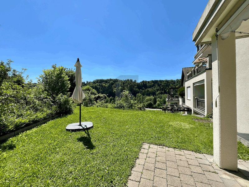 MIT SONNIGEM GARTEN IM ALLEINIGEN NUTZUNGSRECHT - 2