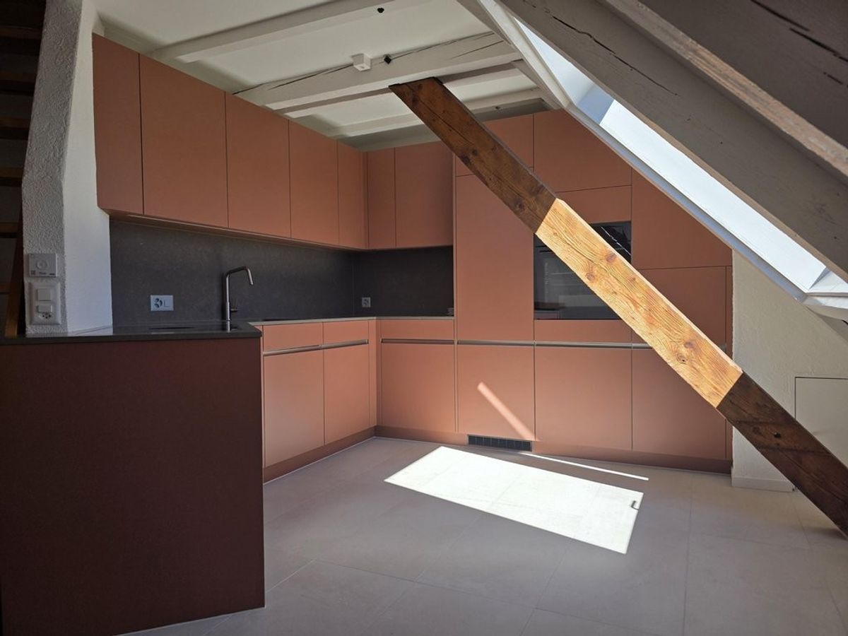 Moderne Dachwohnung mit Galerie im Zürcher Seefeld - 10