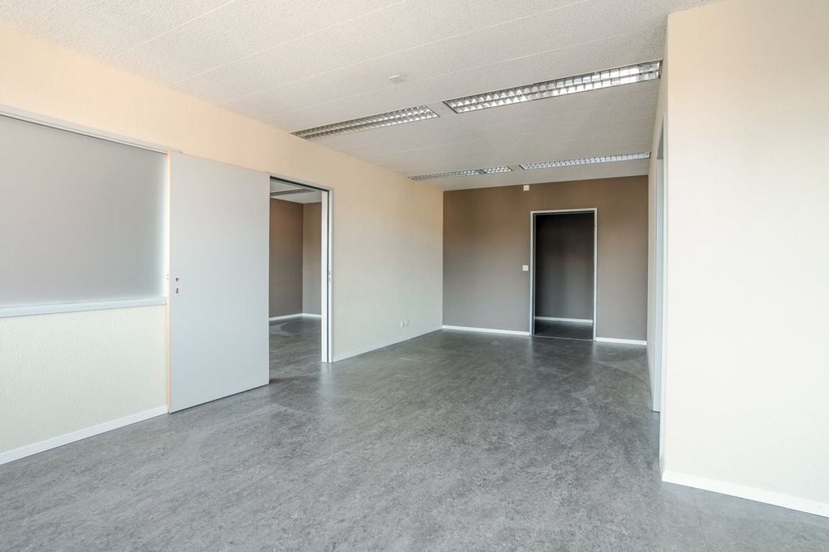 Büroräumlichkeiten im Einkaufscenter am Stadtgarten (befristet) - 1