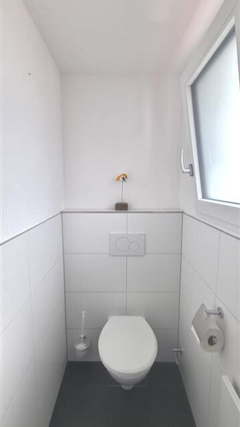 Kleines Büro inkl. WLAN und WC - 7