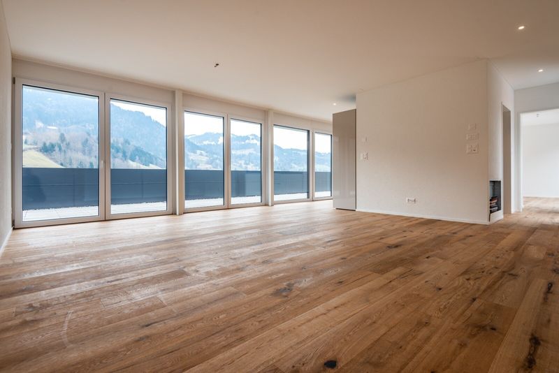 3.5-Zimmer-Attikawohnung mit 96 m² Sonnenterrasse - 3