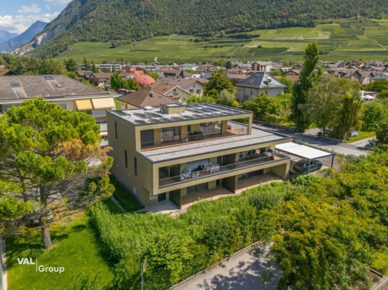 Rare - superbe 2.5 pièces avec terrasse et jardin privatif - 2