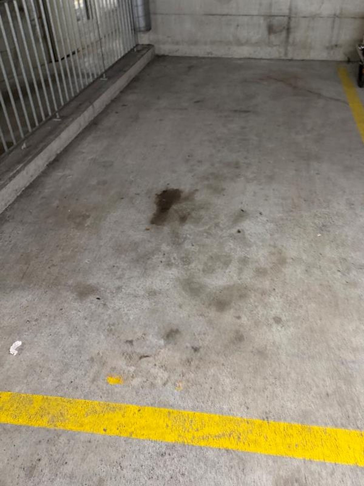 Tiefgarage - 1