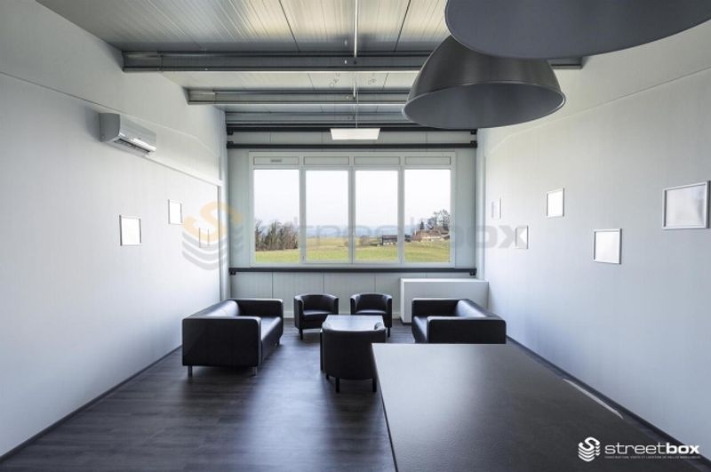 Atelier de 50 m2 au premier étage - Box numéro 146 - 2