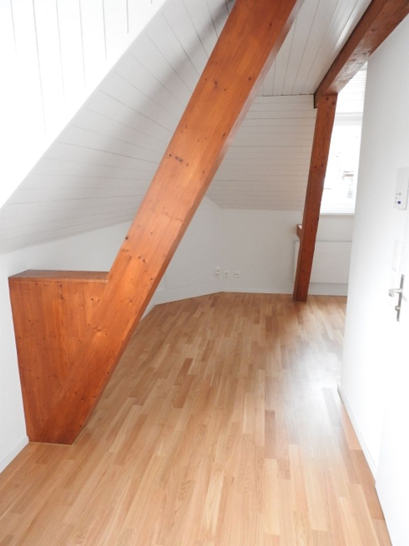 Charmante Singlewohnung im Dachgeschoss - 4