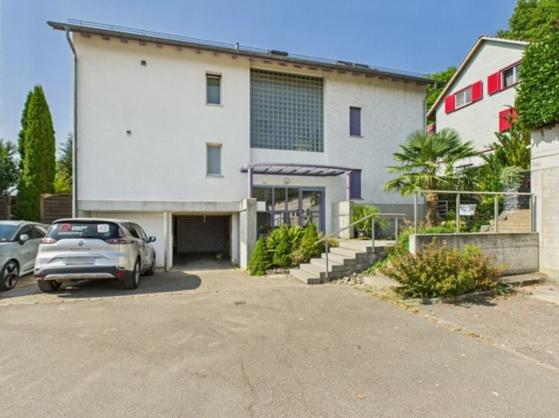 4.5 Zimmer Wohnung in 3-Familienhaus - 9