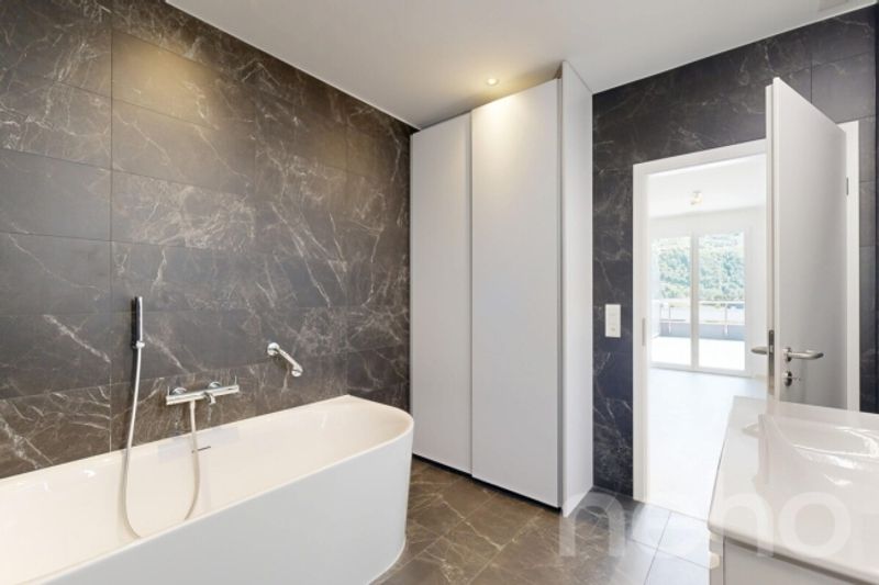 Außergewöhnliches Penthouse mit großer Terrasse in Sion - 10