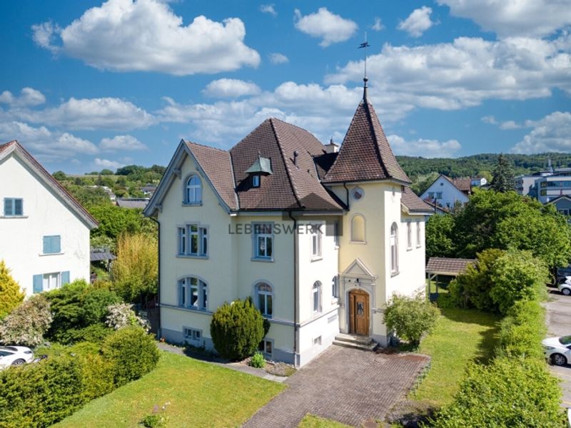 Ein Haus wie ein kleines Schloss. Historische Jugendstilvilla mit 11 Zimmern in Steckborn TG - 2