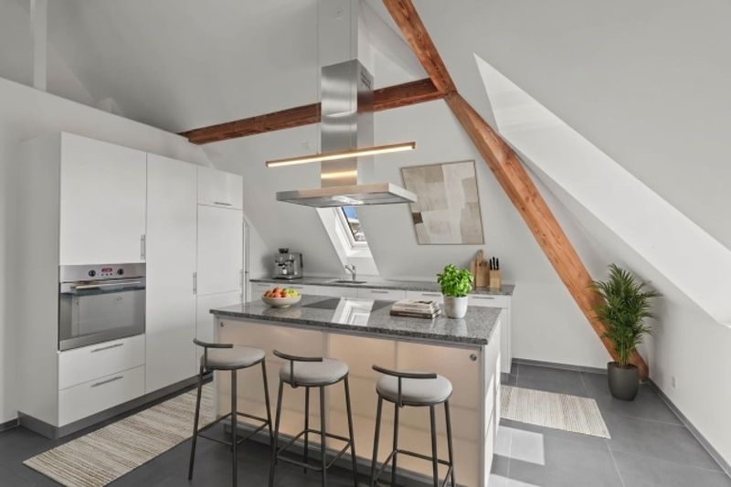 Öffentliches Bieterverfahren - 3½-Zimmer-Dachwohnung an begehrter Lage in Bern - 1