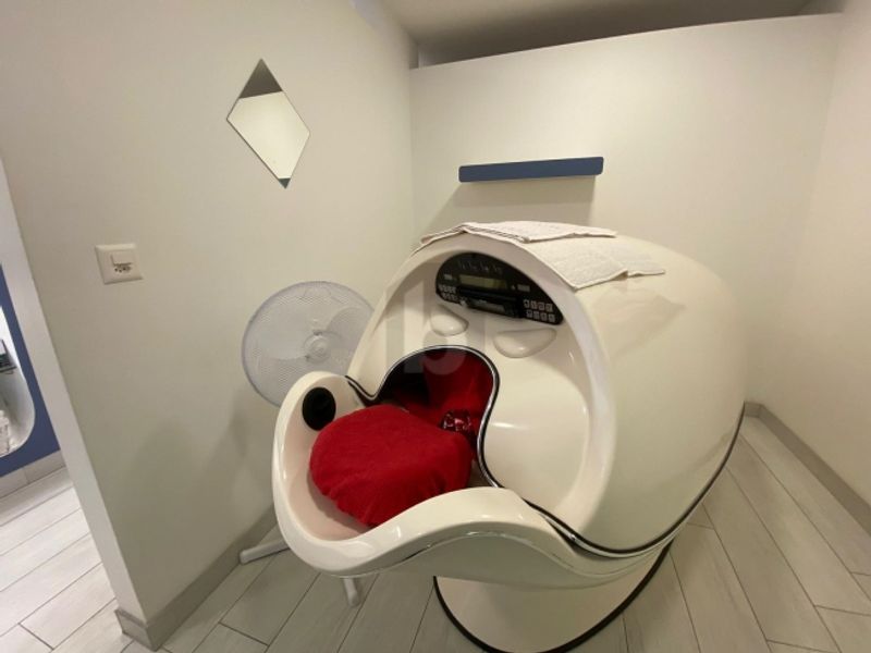 INSTITUT DE BEAUTE AVEC EXCELLENT CHIFFRE D'AFFAIRE - 1