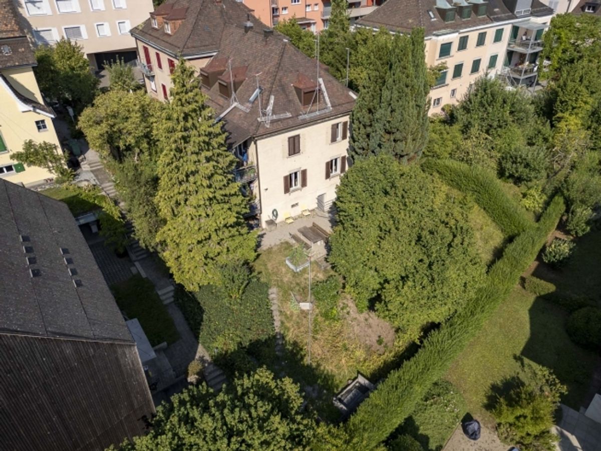 Wohnen an zentraler und ruhiger Quartierslage - 1