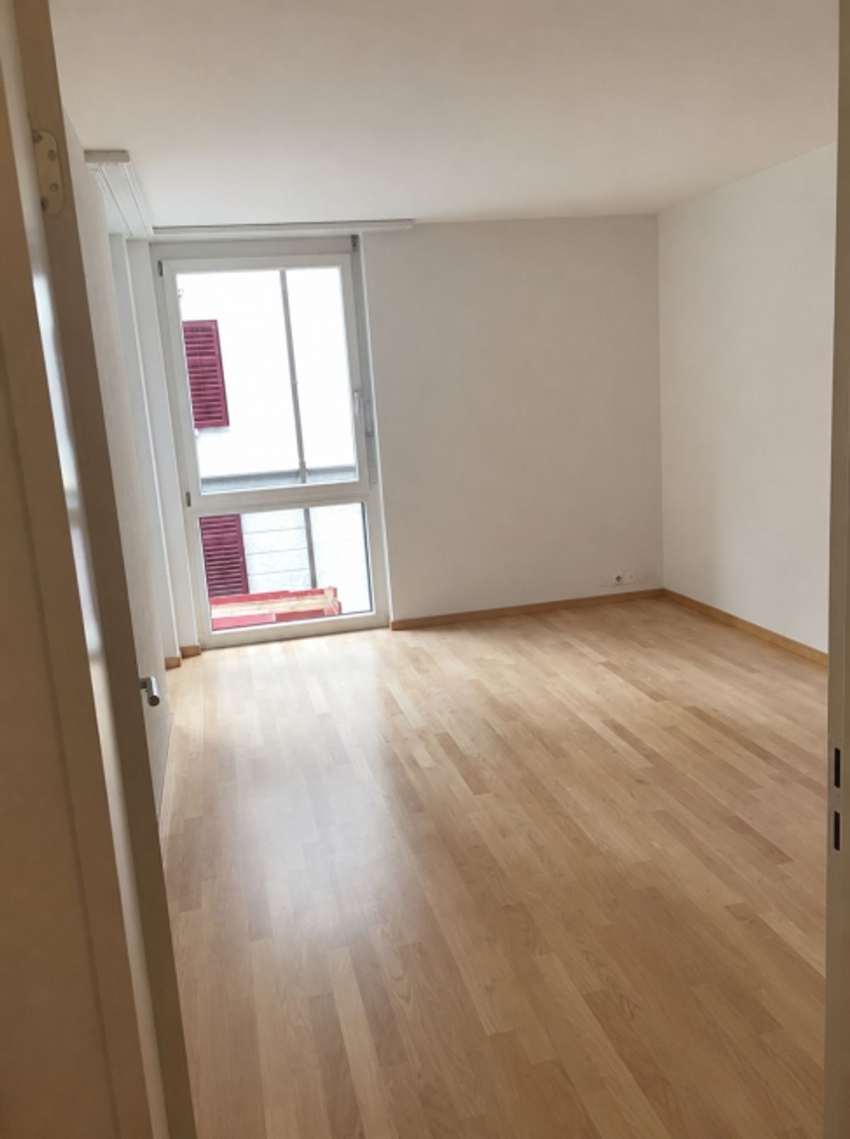 Traumhafte 3.5-Zimmer Wohnung im Herzen von Zürich-Seefeld - 4