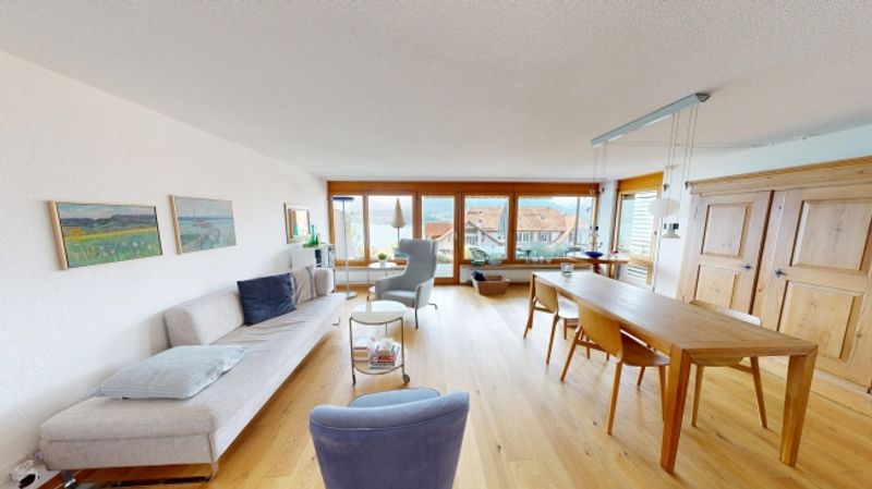 2.5-Zimmer-Ferienwohnung mit Seesicht in Gunten - 2