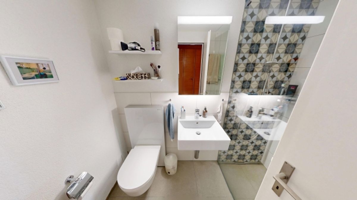2.5-Zimmer-Ferienwohnung mit Seesicht in Gunten - 8