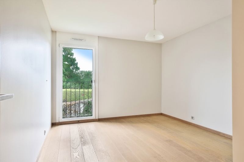 Große 3,5-Zimmer-Wohnung - 7