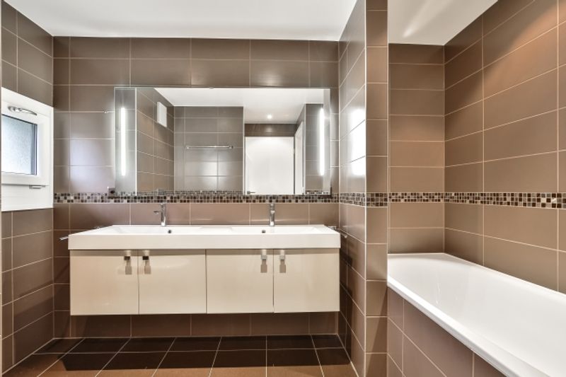 Große 3,5-Zimmer-Wohnung - 8