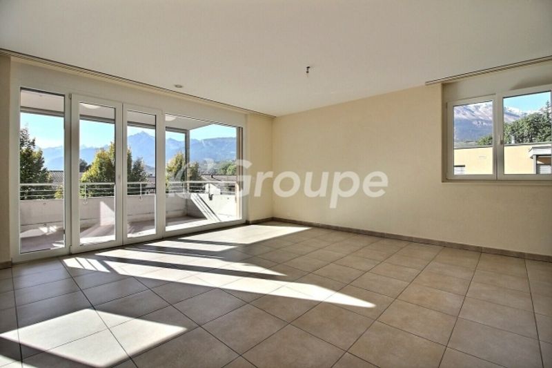Schöne 3.5-Zimmer-Wohnung im 2.OG in Bramois - 1