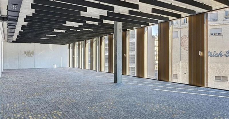 Bureau de 117 m² au 2e étage - Cour de Gare, Sion - 5
