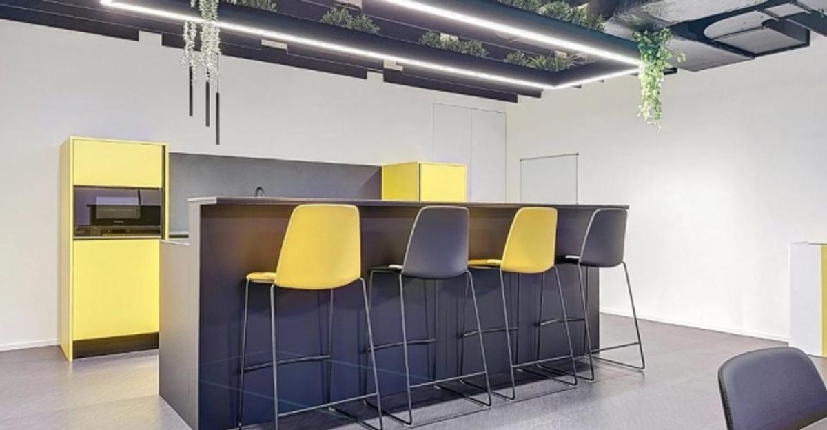 Bureau de 142 m² au 3e étage - Cour de Gare, Sion - 6