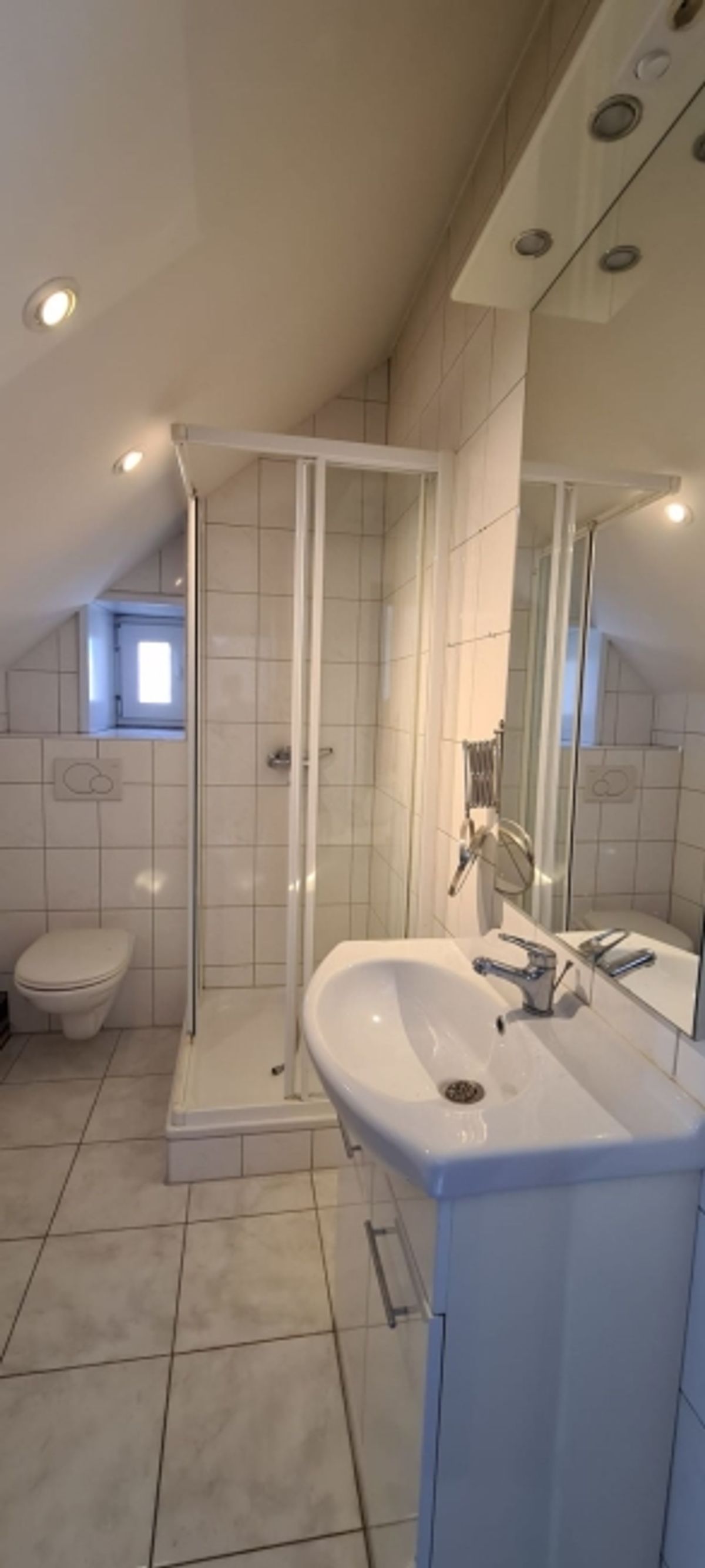 Chaux-de-Fonds, schöne renovierte 1,5-Zimmer-Wohnung - 6
