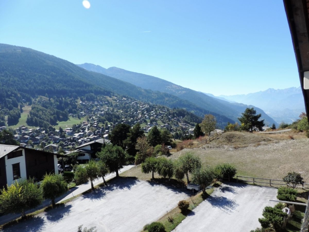 Südlich ausgerichtete, zweizimmerige Wohnung am Mont de Vercorin – ab dem 26.01.11 - 8