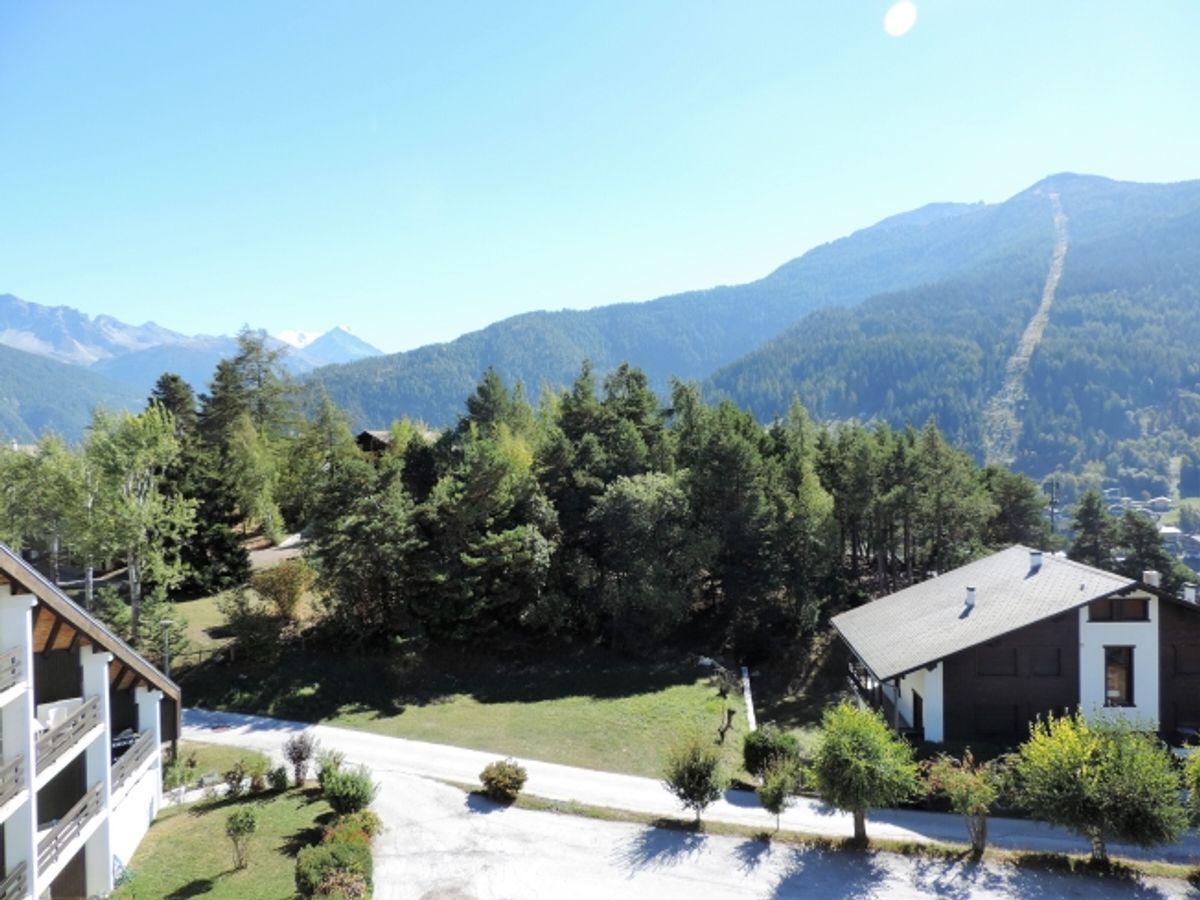 Südlich ausgerichtete, zweizimmerige Wohnung am Mont de Vercorin – ab dem 26.01.11 - 9