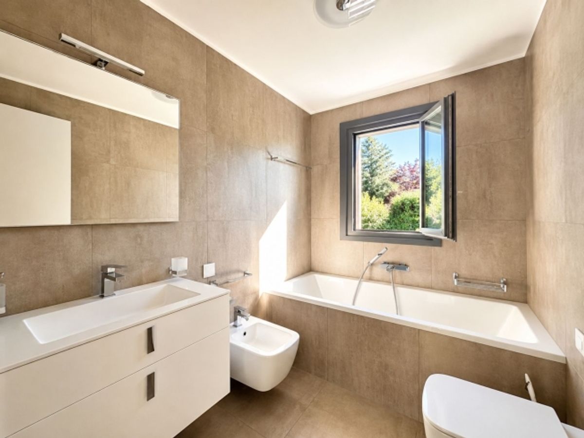Luxuswohnung mit 4,5 Zimmern und Garten - 4