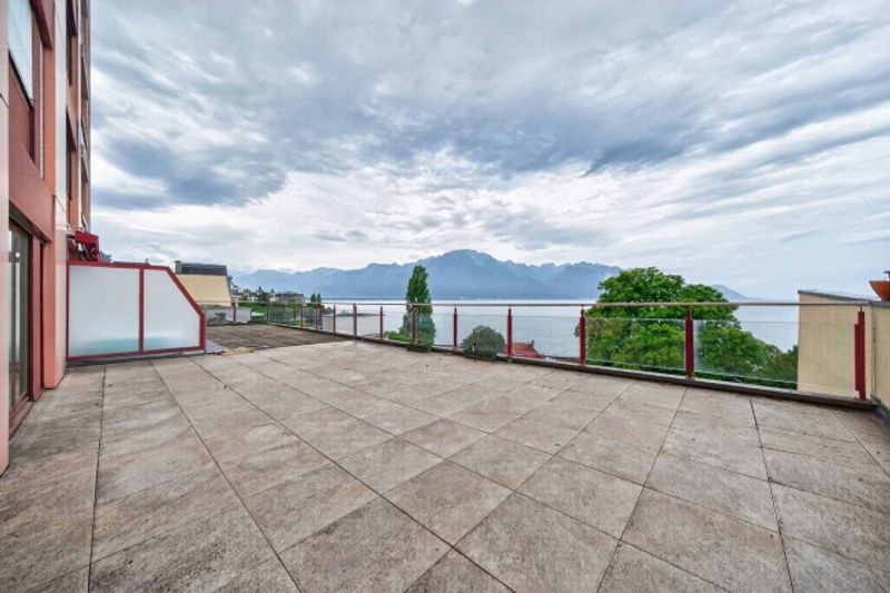 Montreux 4,5-Zimmer-Wohnung mit atemberaubendem Blick auf den See - 2
