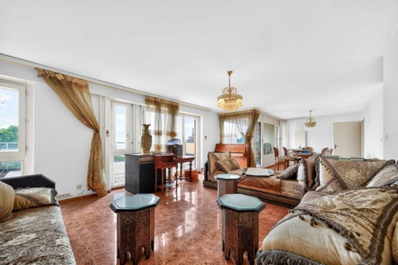 Montreux 4,5-Zimmer-Wohnung mit atemberaubendem Blick auf den See - 3