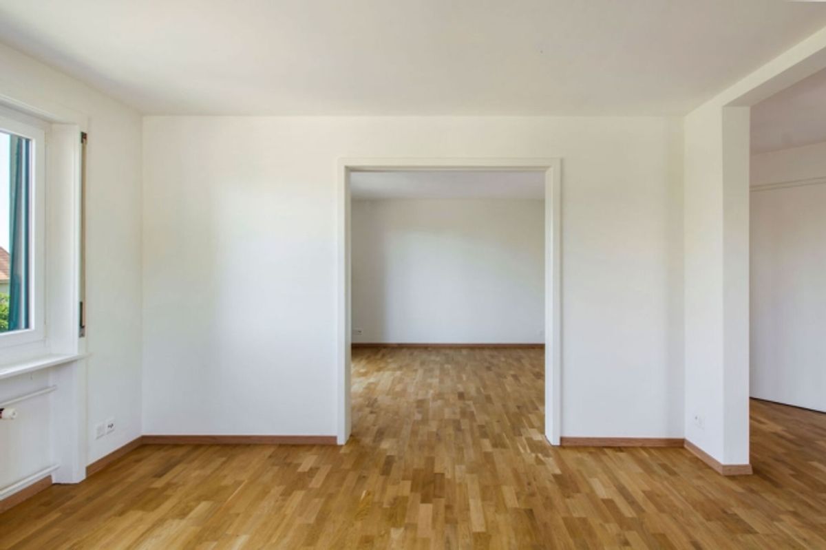 Corcelles, eine wunderschöne 3,5-Zimmer-Wohnung mit Balkon, Garage, Parkplatz - 5