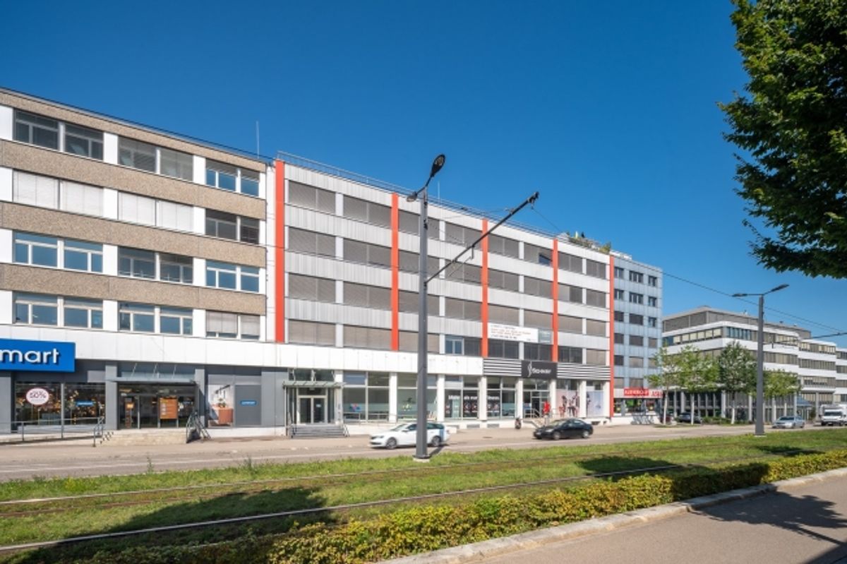ausgebaute und moderne Bürofläche im Industrial-Look - 10