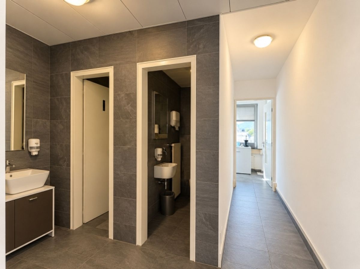 BÜRO IN ZENTRALER LAGE - 7